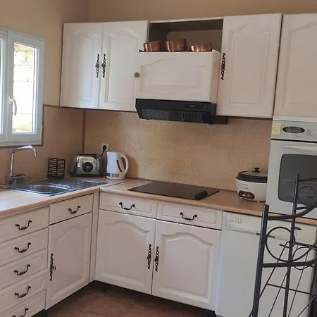 Maison De Familiale Nyaraló