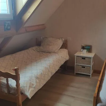 Maison De Familiale *